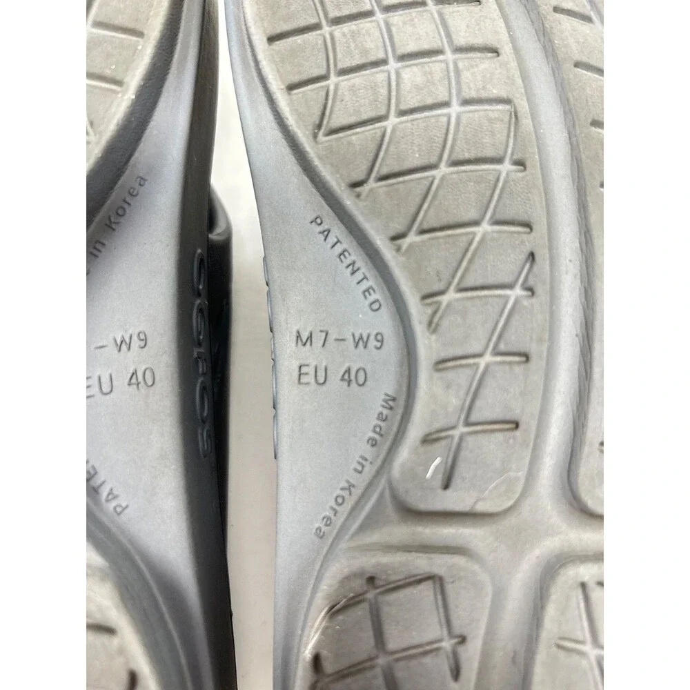 Oofos Ooriginal Sandals M7 W9 Black Thong Flip Flop Recovery Sport Slip On Shoe